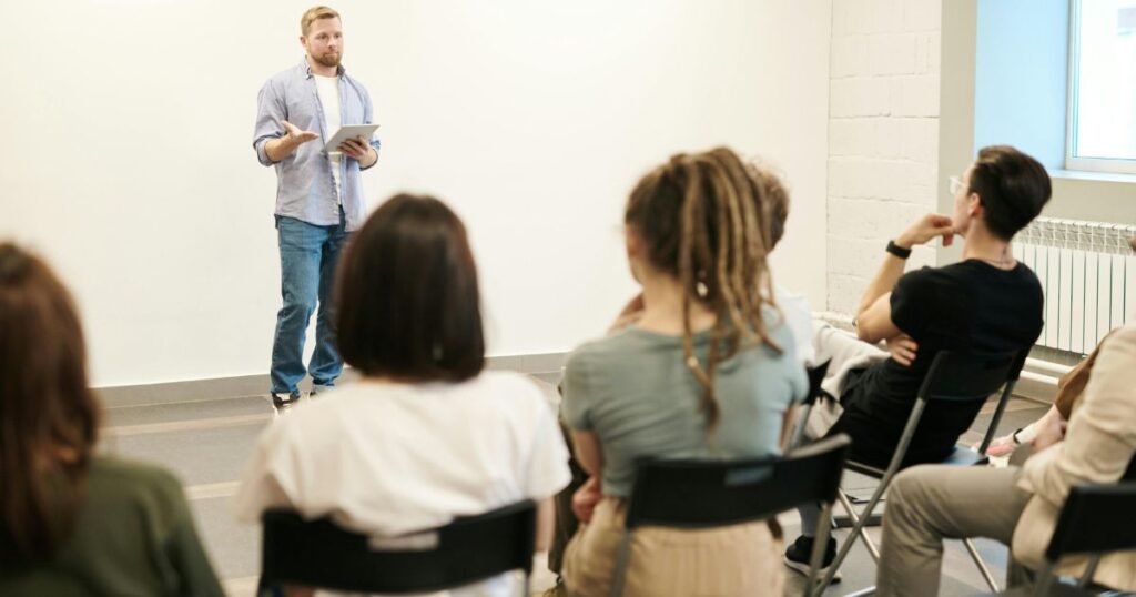 A teacher is teaching in the classroom. It shows the effective classroom management strategies for new teachers.