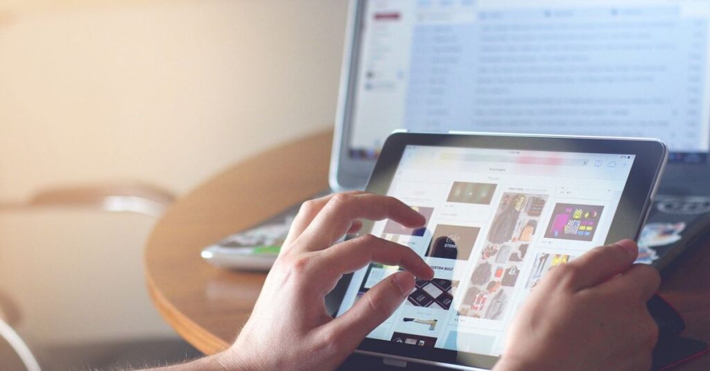 A student is doing some works in computer. This image shows the role of technology in education
How Technology in Education is Transforming Modern Classrooms