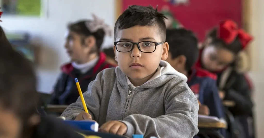 Effective Classroom Management 
Classroom Management for Teachers 
Positive Classroom Management 
Classroom Management Strategies 
Classroom Management Skills 
Classroom Discipline 
Positive Discipline 
Classroom Rules 
Classroom Routines 
